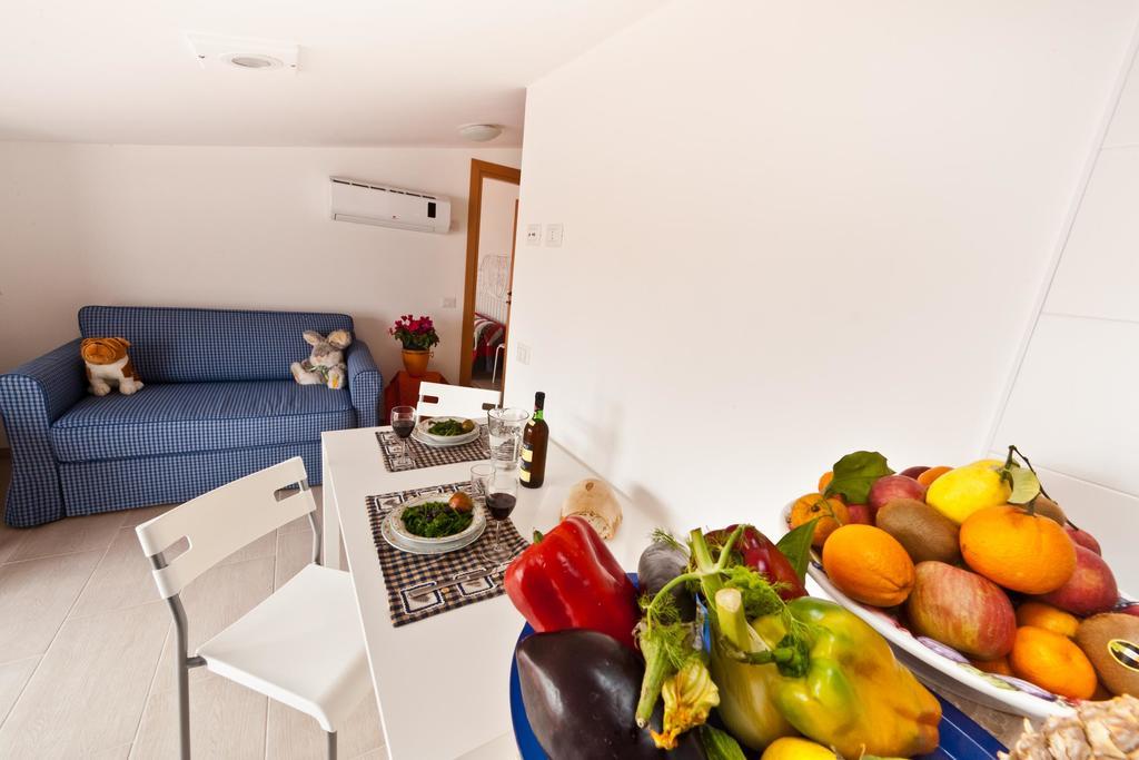Cherry House Minturno Εξωτερικό φωτογραφία