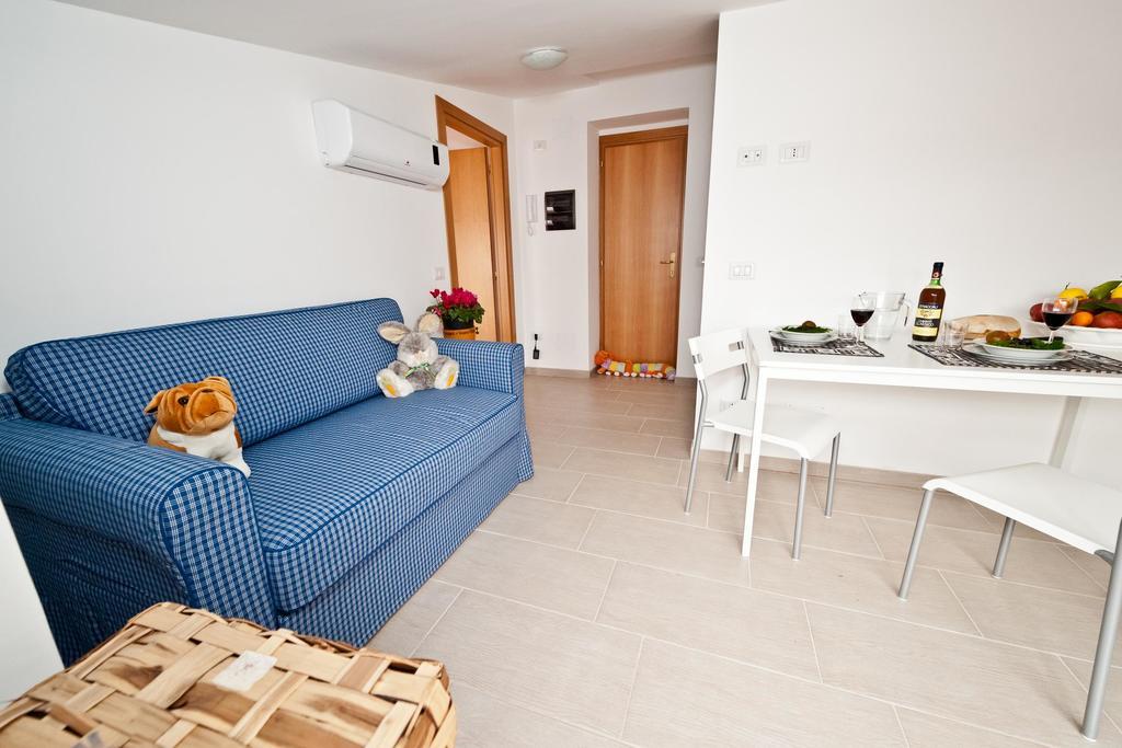Cherry House Minturno Εξωτερικό φωτογραφία