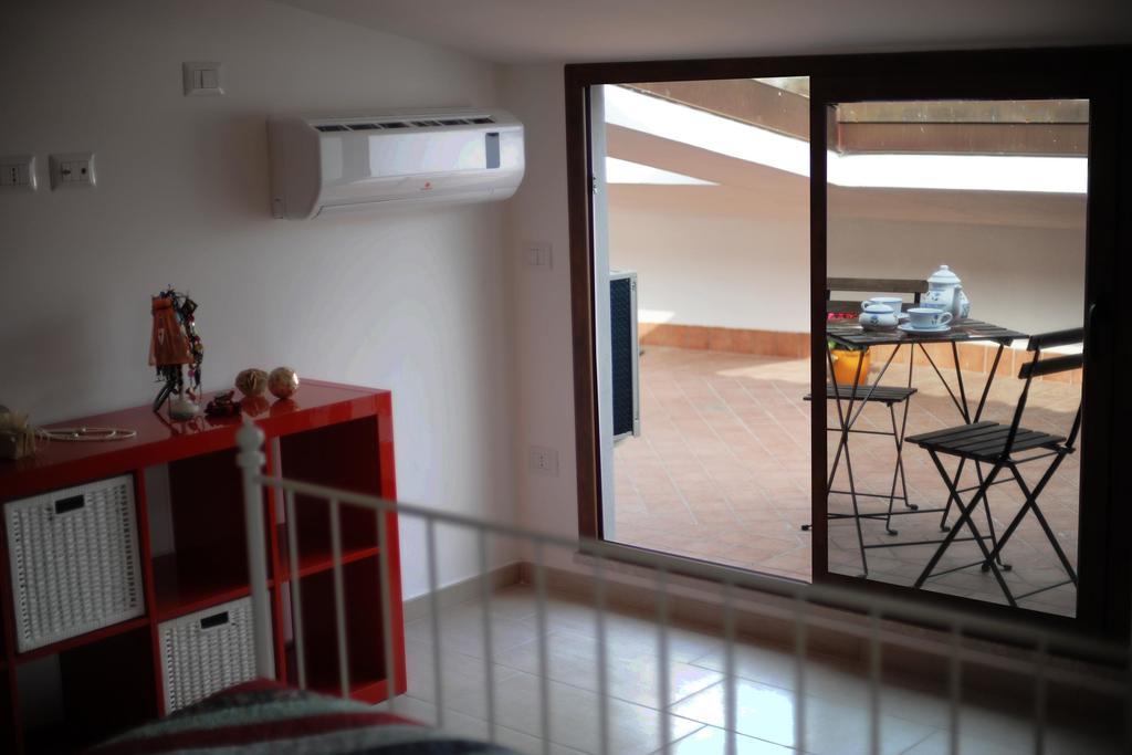 Cherry House Minturno Εξωτερικό φωτογραφία